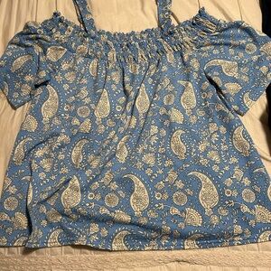 MELLODAY Blue and White Paisley Blouse